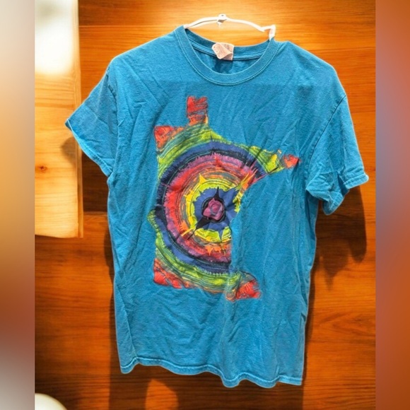 Gildan Tops - Unisex Gildan Heavy Cotton Blue T-Shirt MEDIUM